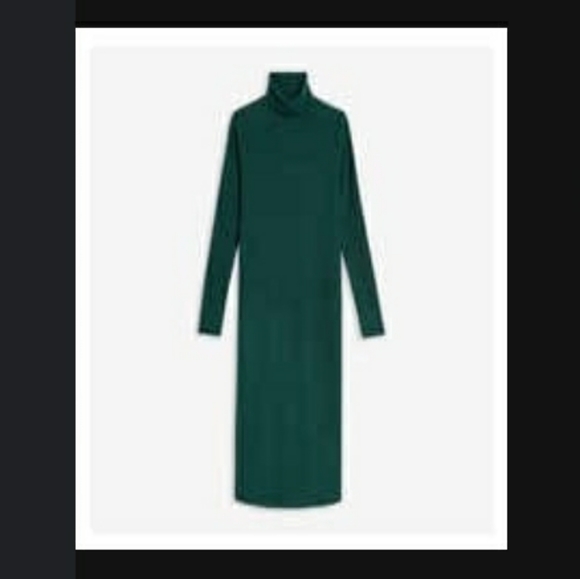 🌸 RIBBED DRESS 🌸 - Picture 2 of 10